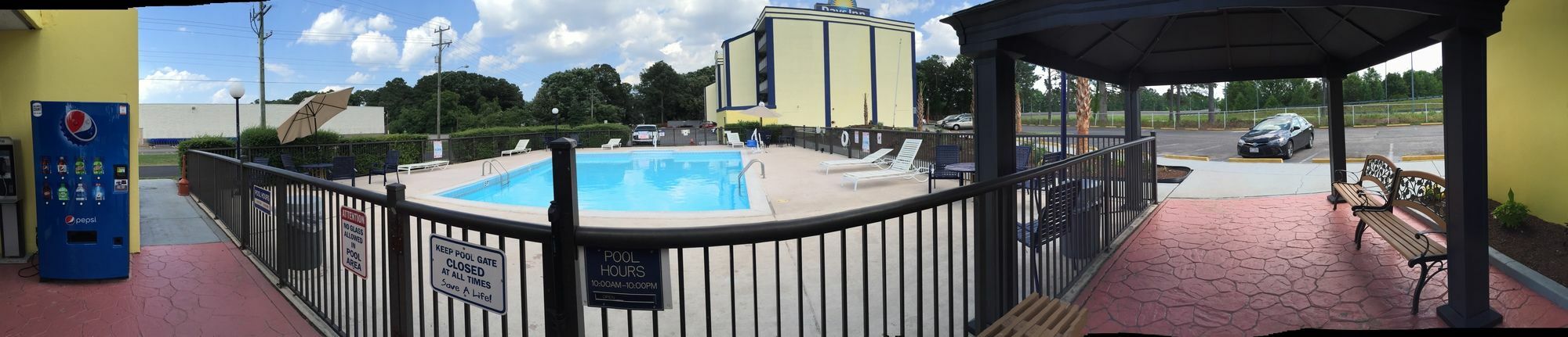 Days Inn By Wyndham Norfolk Military Circle Eksteriør billede