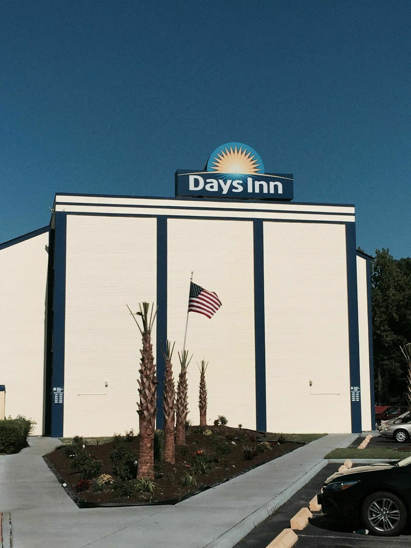 Days Inn By Wyndham Norfolk Military Circle Eksteriør billede